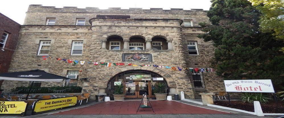 The Old Swan Barracks Hostel Perth Exterior photo